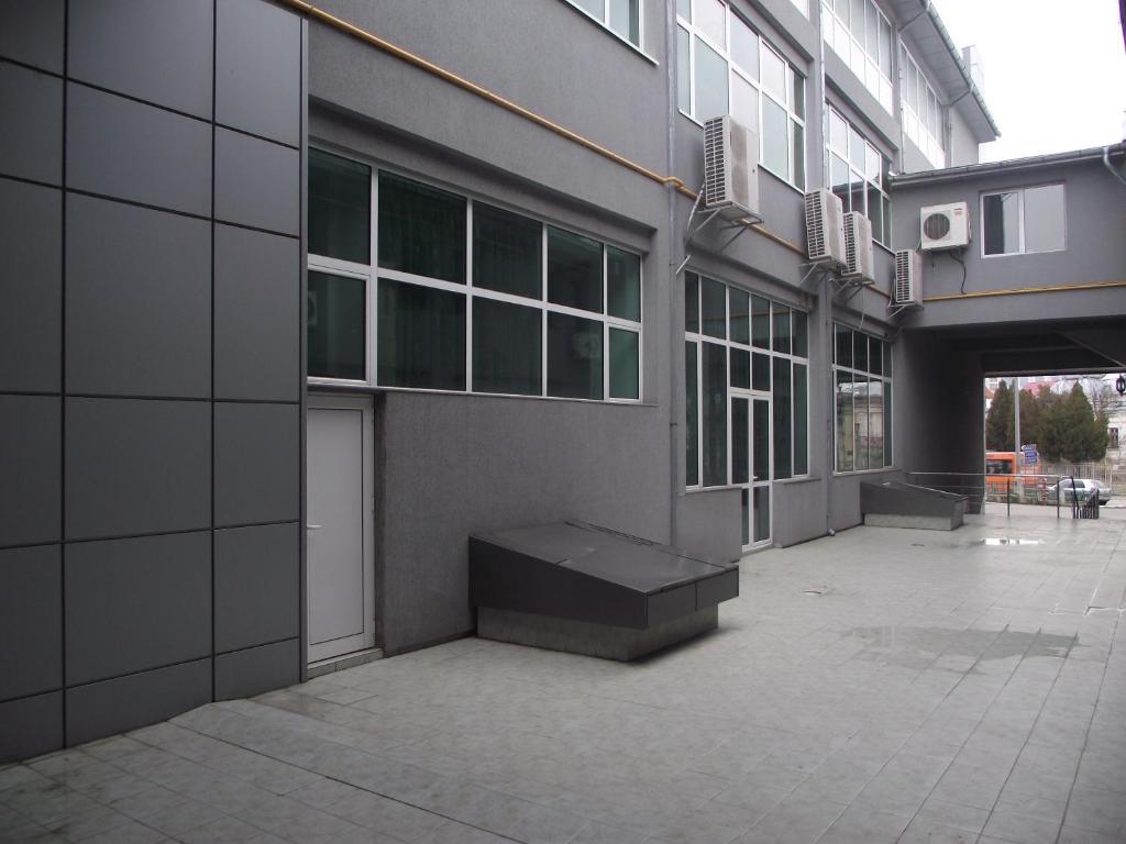 Hotel Green House Craiova Exterior photo